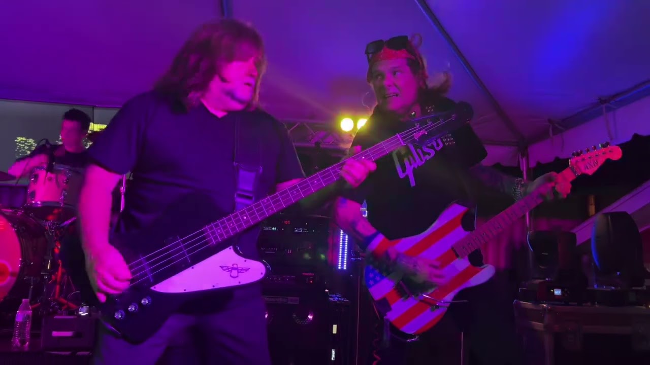 Tommy Skeoch and Brian Wheat on “Rock me to the Top” with Bad Marriage 8/23/25