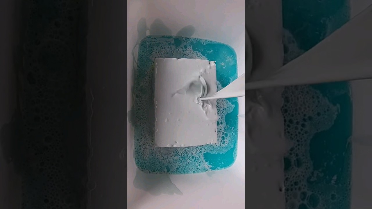 Satisfying ASMR Sponge Squeeze #OnThisDay