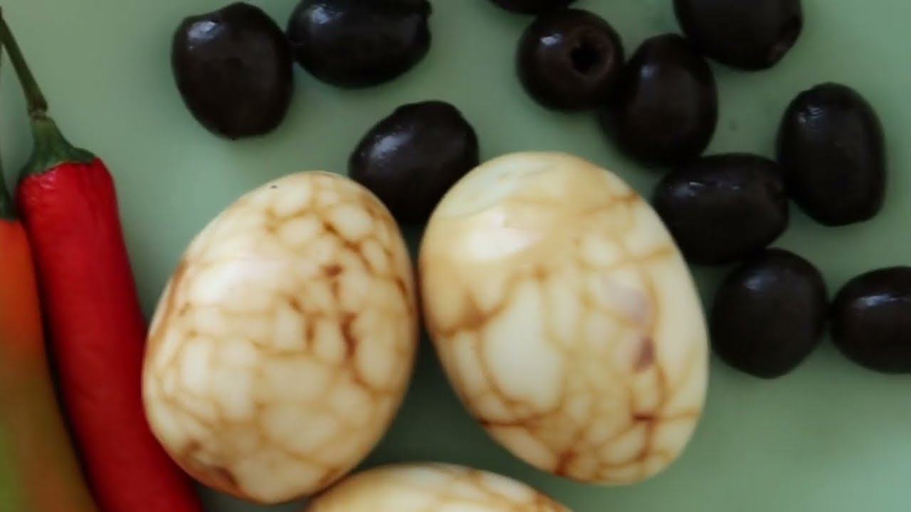 🔍 Descubre cómo preparar unos deliciosos 😋 Huevos Haminados  |  Historias de cocina 📖