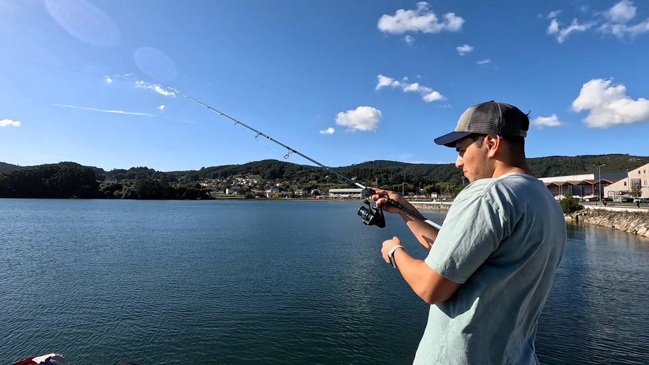 PRIMERA VEZ PESCANDO EN AGUA SALADA! [final feliz]😁