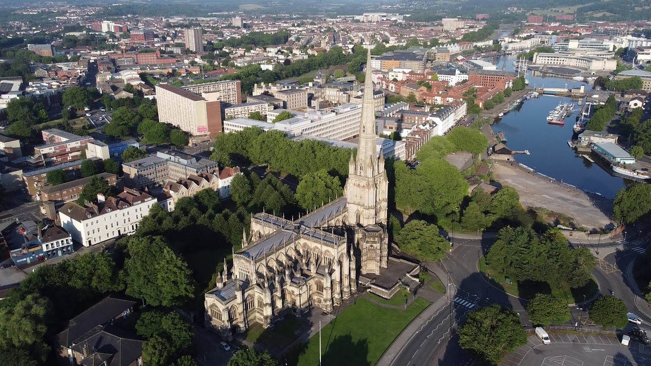 A short Flight to St. Mary Redcliffe Church in Bristol.