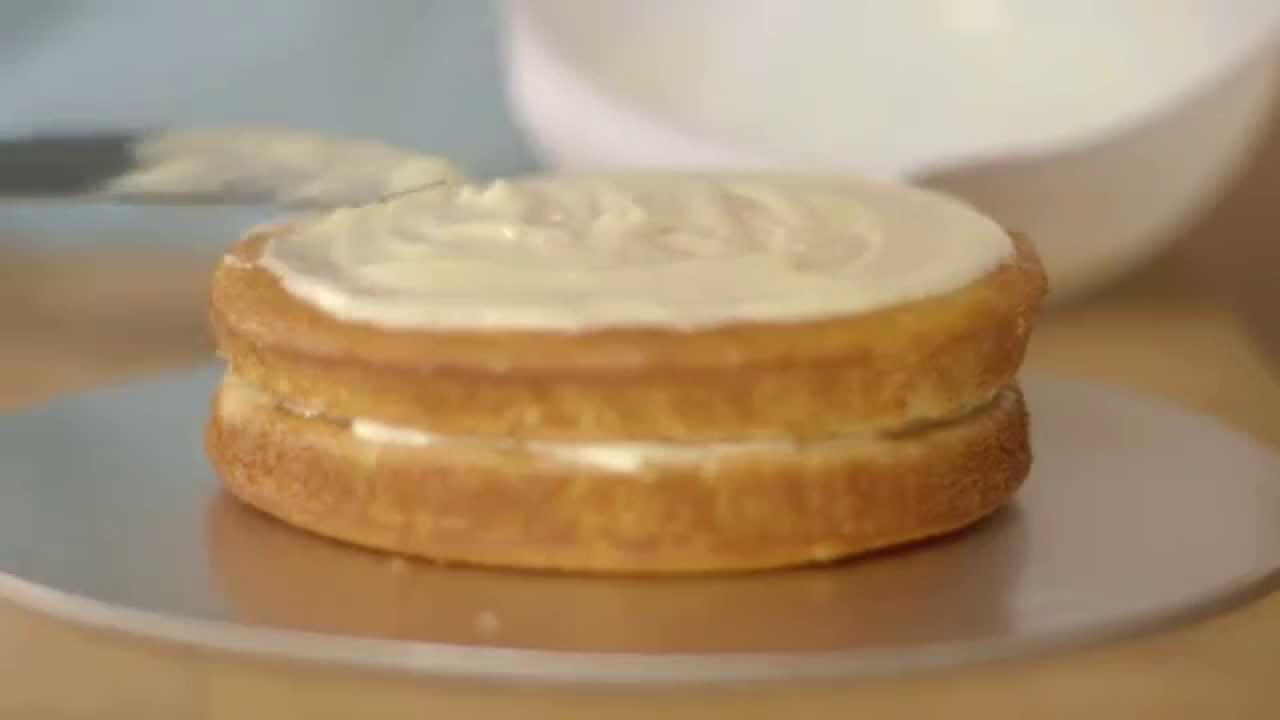 Victoria Sponge cake by Jane Asher