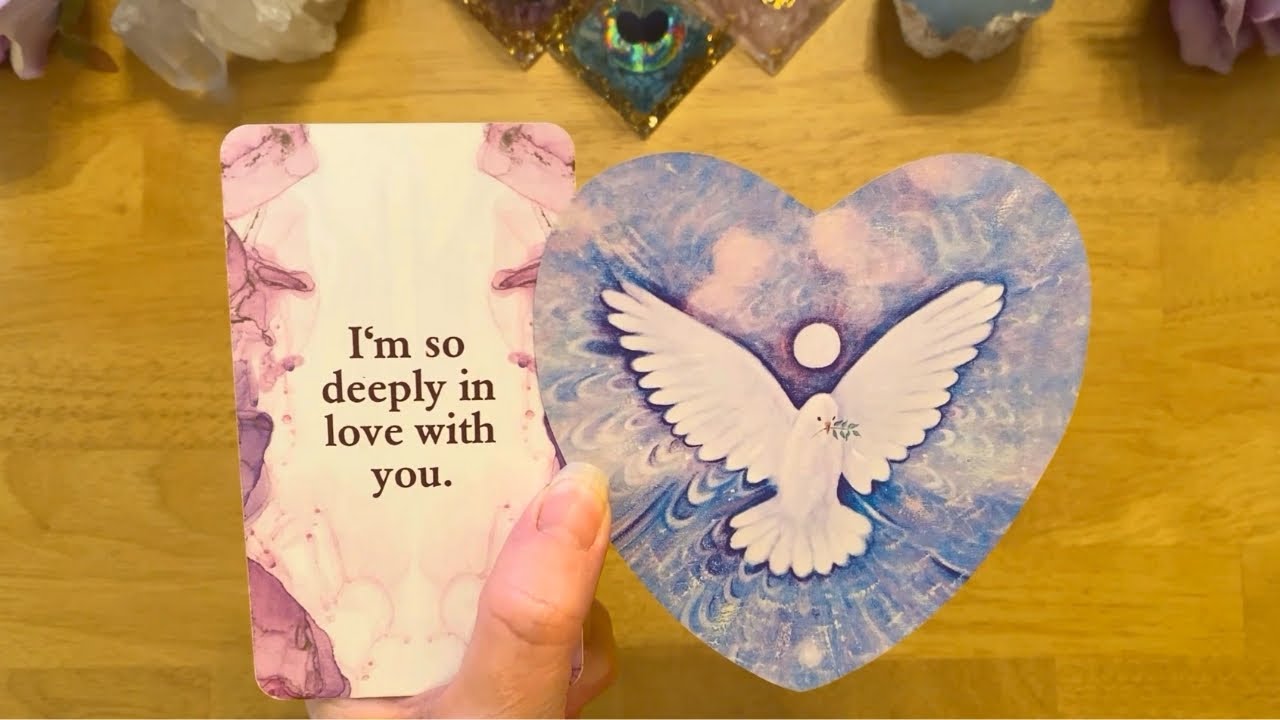 SOMEONE WANTS TO COME BACK AND REVEAL THEY NEVER STOPPED LOVING YOU 💜 (COLLECTIVE LOVE READING) 🌸