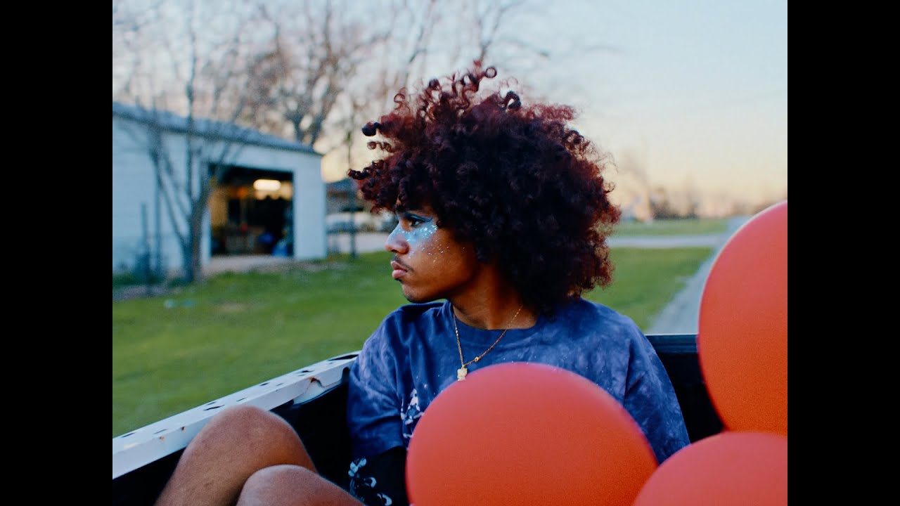 Elias - gimme love (official music video)