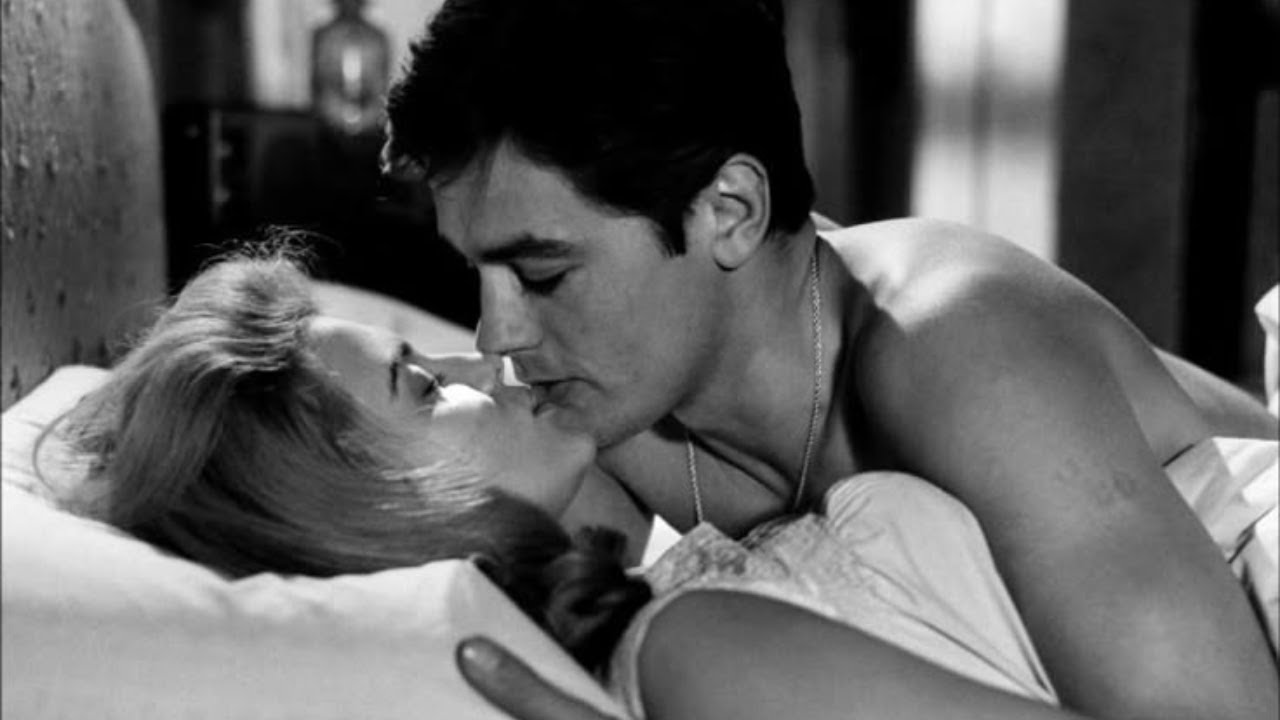 💘 Сегодня ночью он/она мечтает о тебе — ты первый/первая появляешься в его/её мыслях!