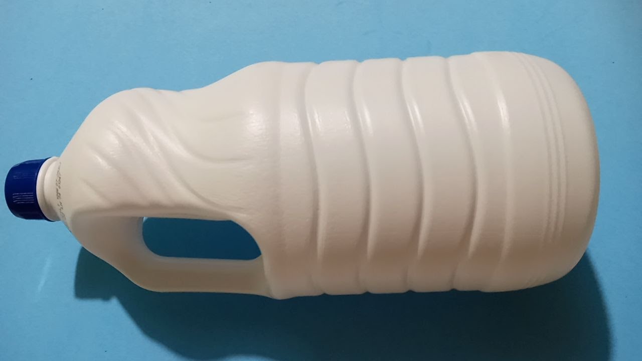 RECICLANDO GARRAFA DE ÁGUA SANITÁRIA