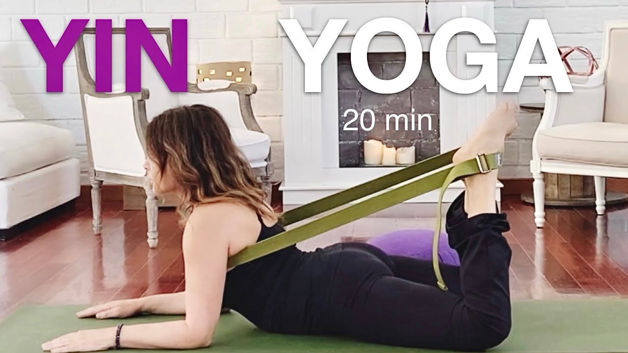 YIN YOGA: 20 minuti, facile e con la cinghia, per schiena, braccia, gambe e apertura anche