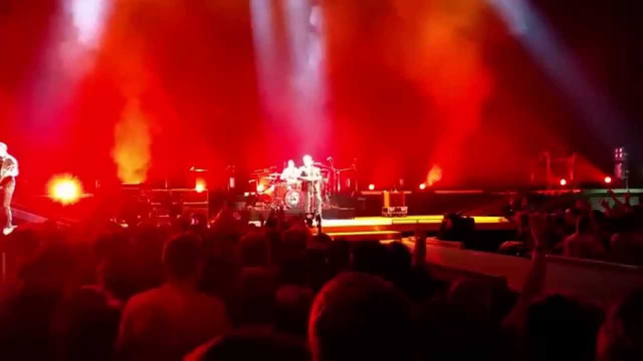 U2 iNNOCENCE & eXPERIENCE Tour Glasgow 6th November - Where the streets have no name