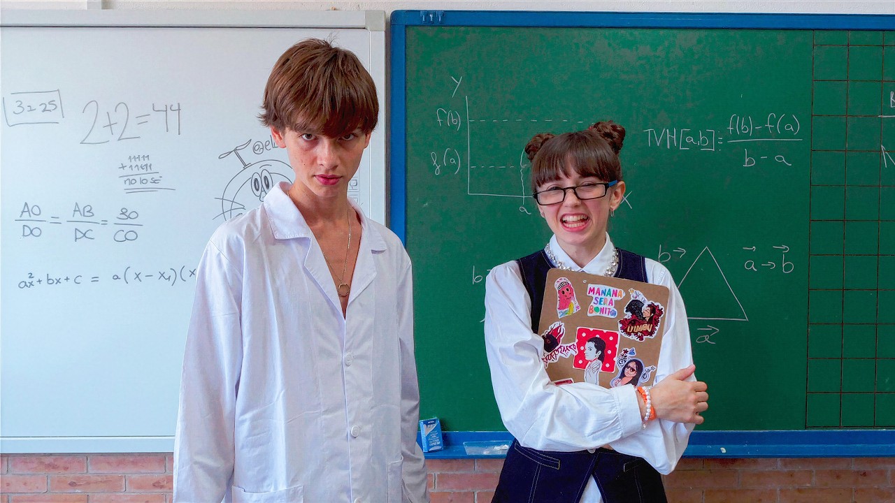 Una Suscriptora Me Pidió Que Grabara Con Ella y Esto Hice...