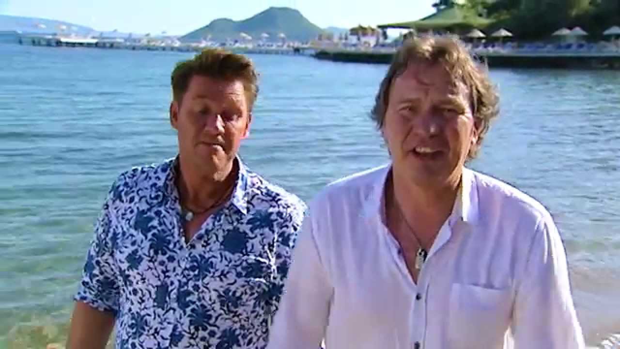 Helemaal Hollands We nemen er een borrel op (Officiële videoclip)