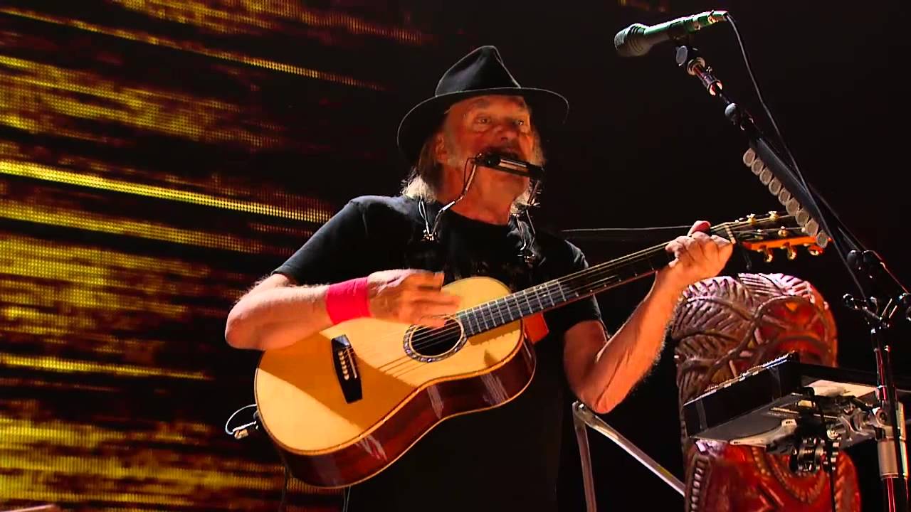 Neil Young - Standing in the Light of Love (Live at Farm Aid 2014)