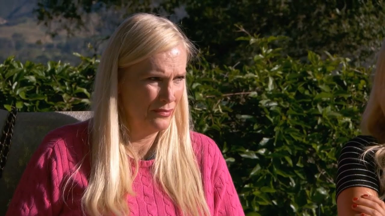 Gunilla På Isabels Fruträff (Del 4 av 4) - Svenska Hollywoodfruar (S11 Ep5)