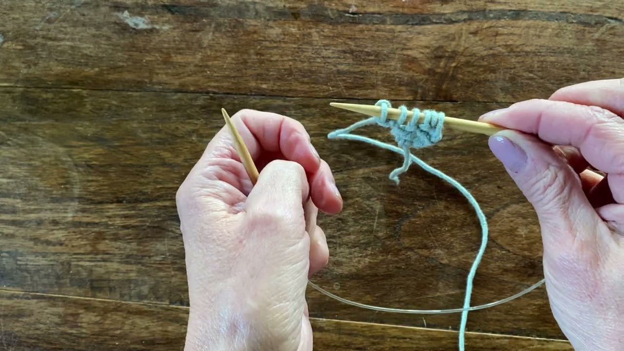 How to start the Antic Iron Shawl