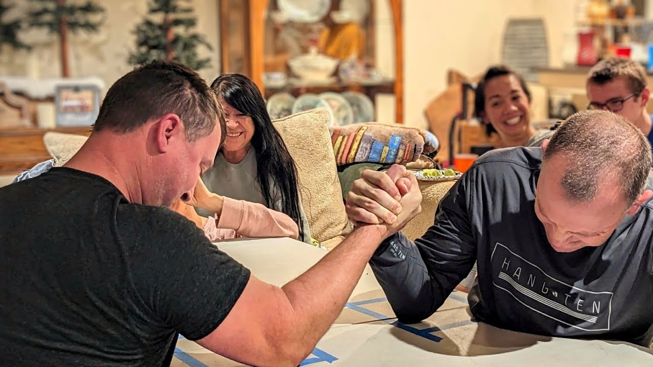 Family Arm Wrestling Tournament (Christmas 2022)