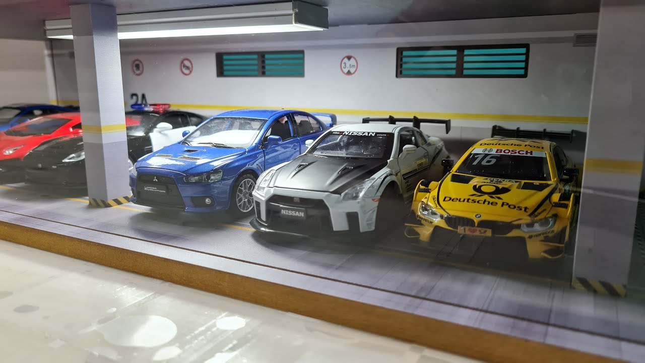 1:32 Scale 6-Lot Carpark Display