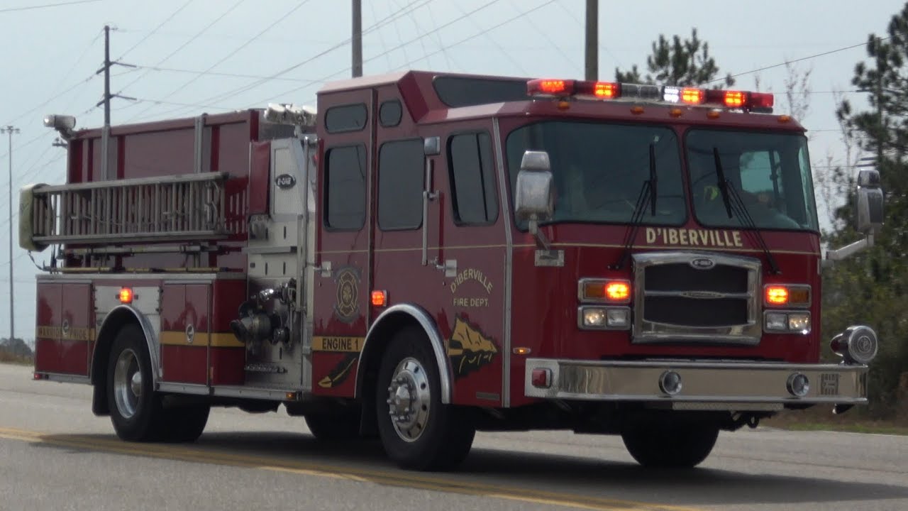 D'Iberville Fire Dept. Engine 1 & Captain Responding