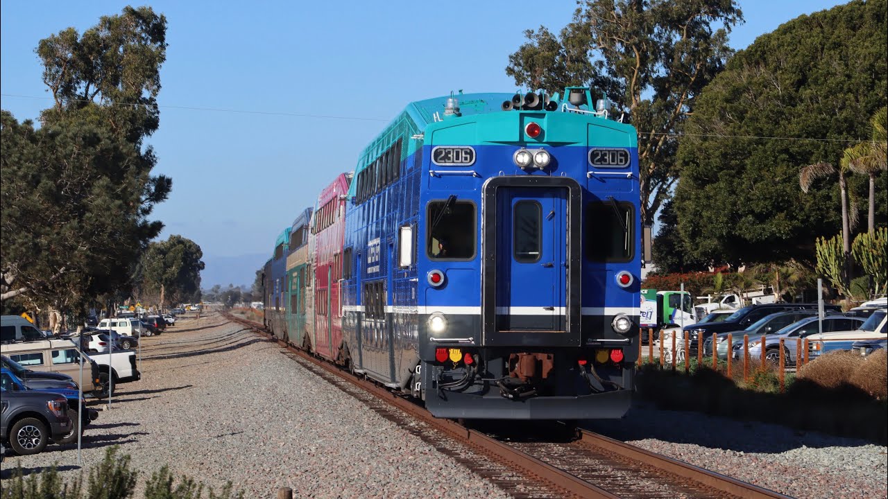 12/09/22 Railfanning Carlsbad & Leucadia Feat. NCTC 3001, NCTC 2306, 90mph Amtraks, Coaster & More!