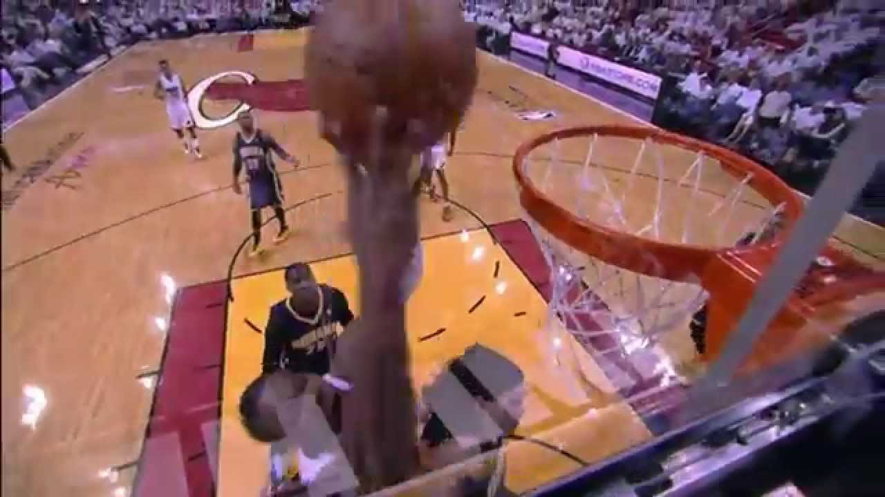 Chris Bosh Heats Up in Game 4