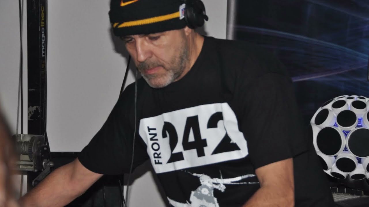 j rob insomnis 25/03/2012