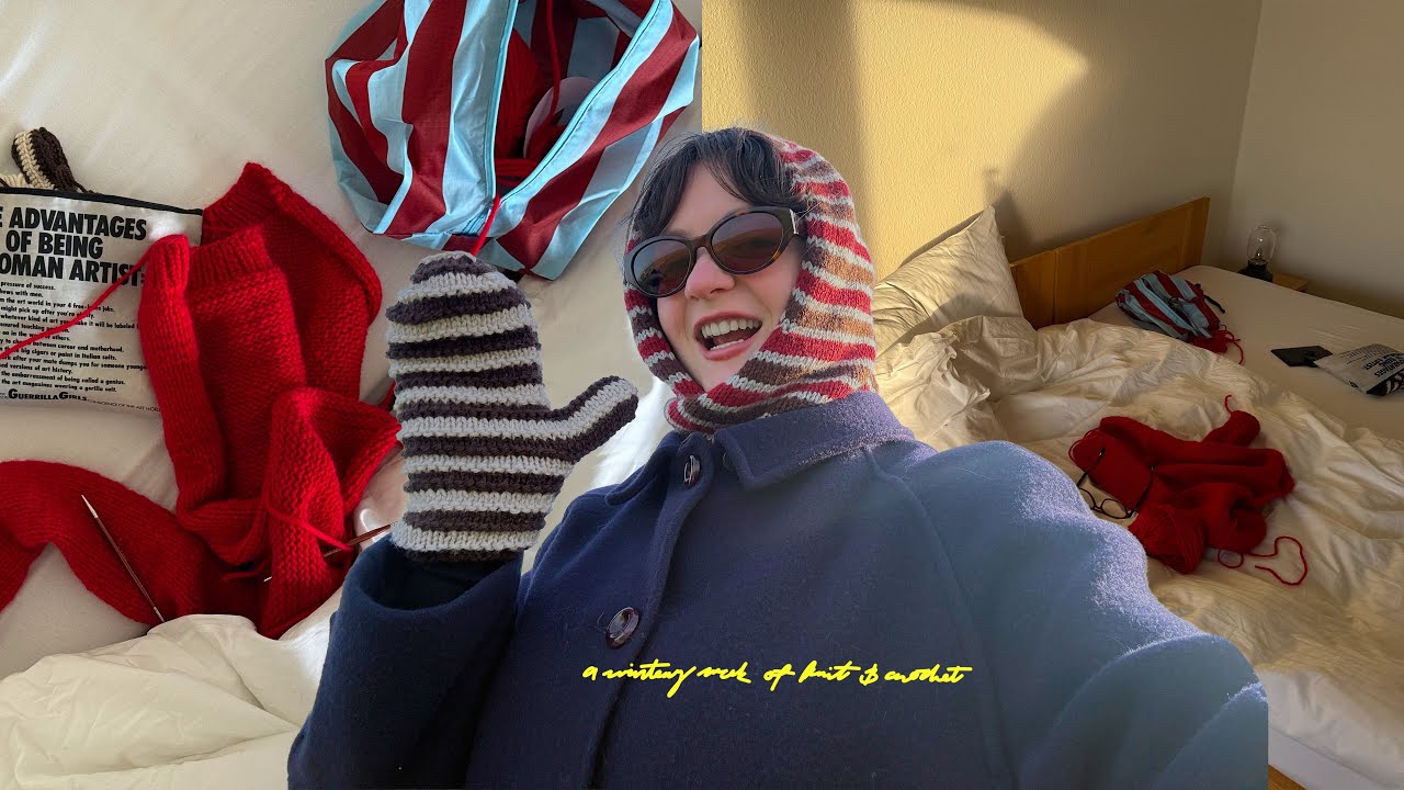 a week of knitting in Germany !! (cardigan & mittens)