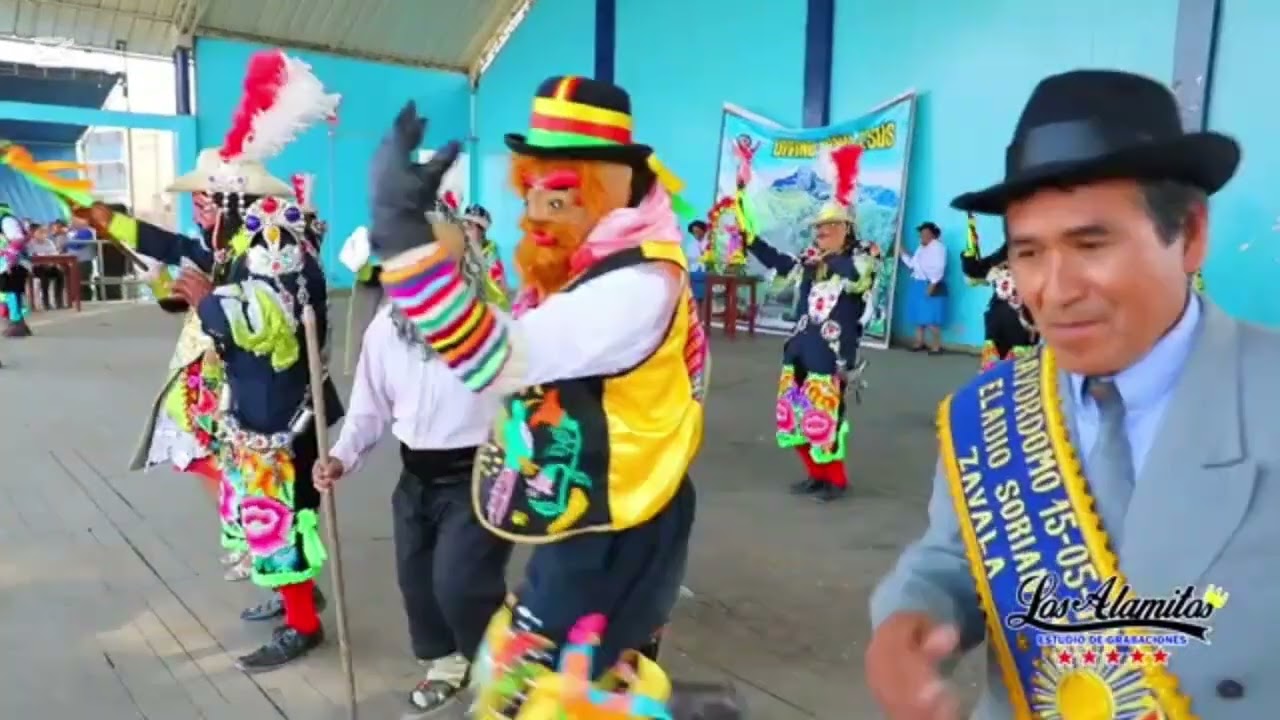 Chonguinada Divino jesús ayaviri yauyos lima y juventud amables de Huancayo 