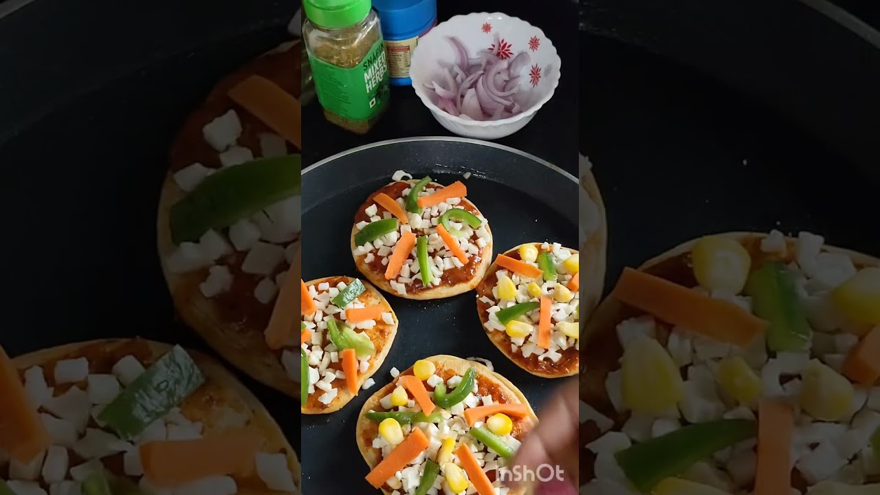 Aate ka pizza 🍕 banya hai kabhi Es tarh try kijiye #full #vairalvideo  