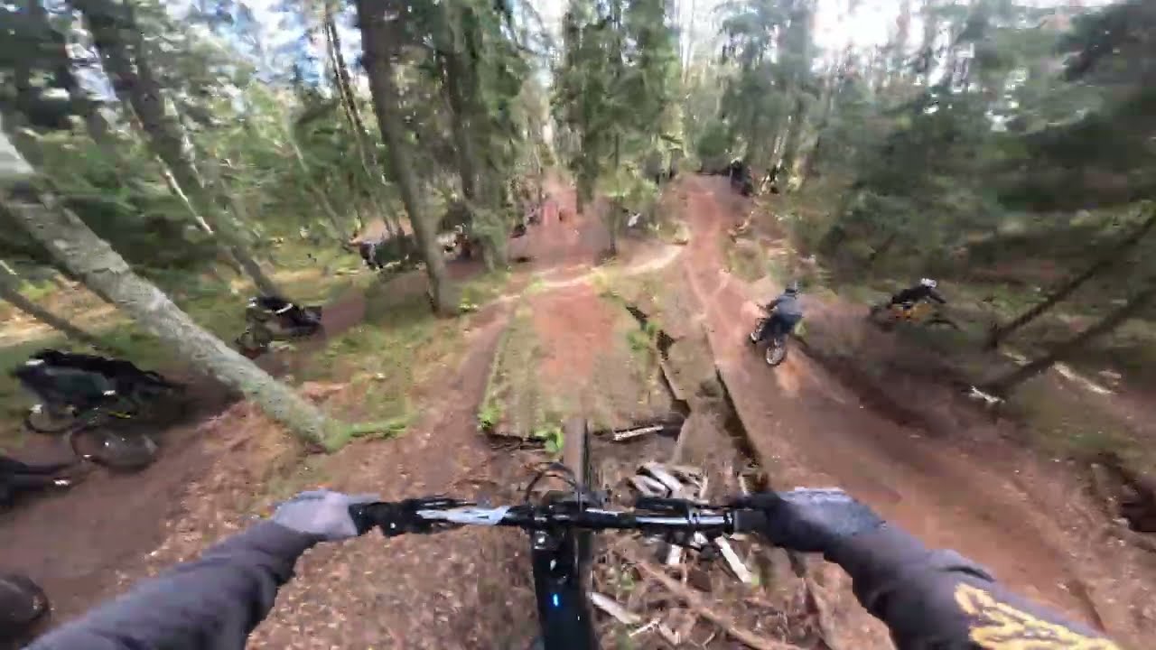 Voorem&auml;e Season Ender 2025