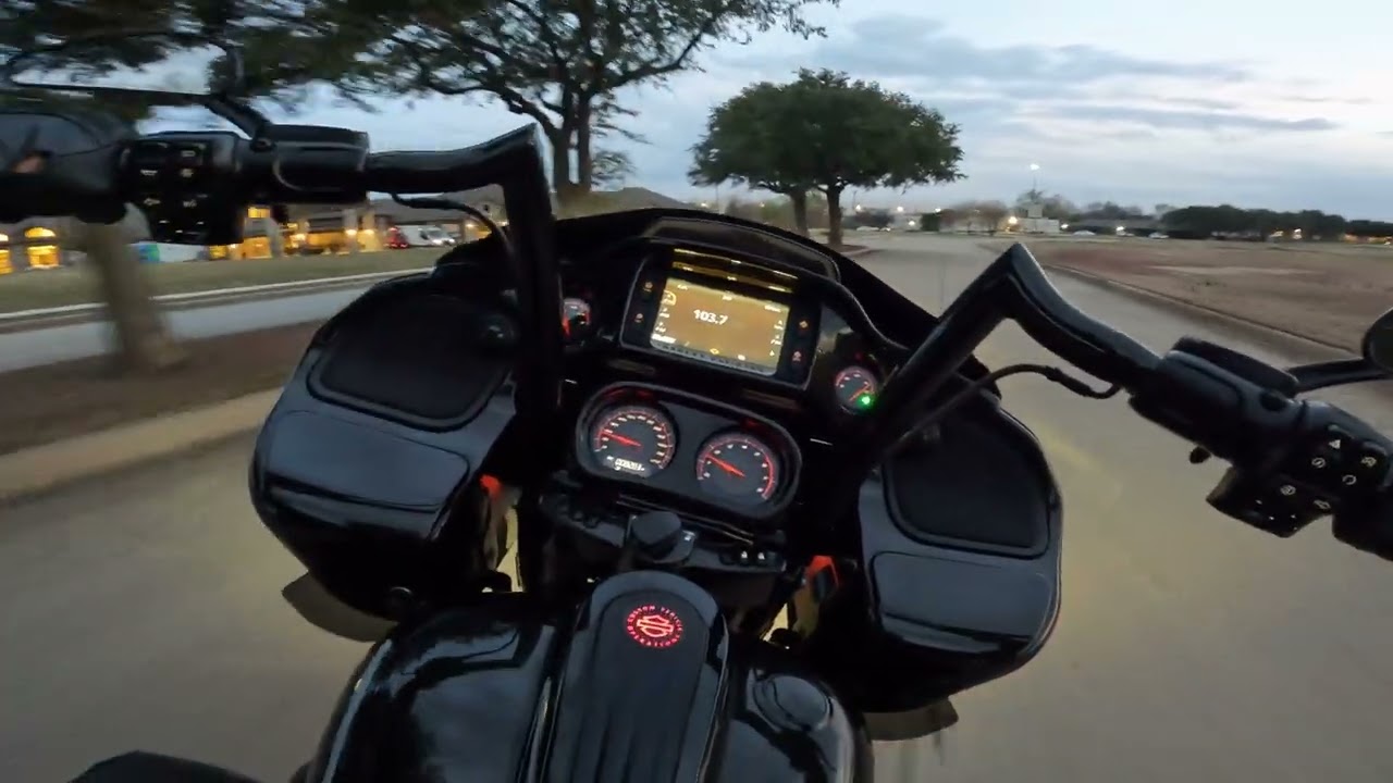 2018 HARLEY DAVIDSON CVO ROAD GLIDE   FLTRXSE HAR958499