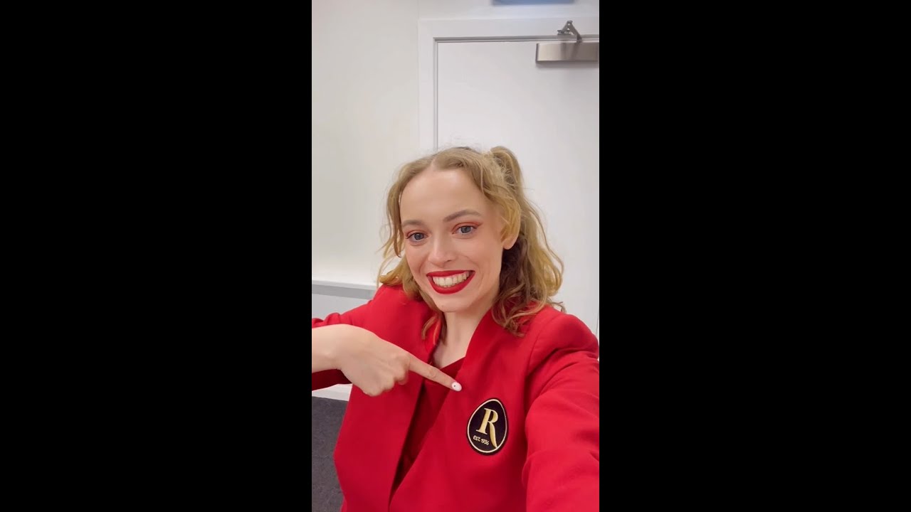 Come spend the day with Redcoat Abi! ❤️