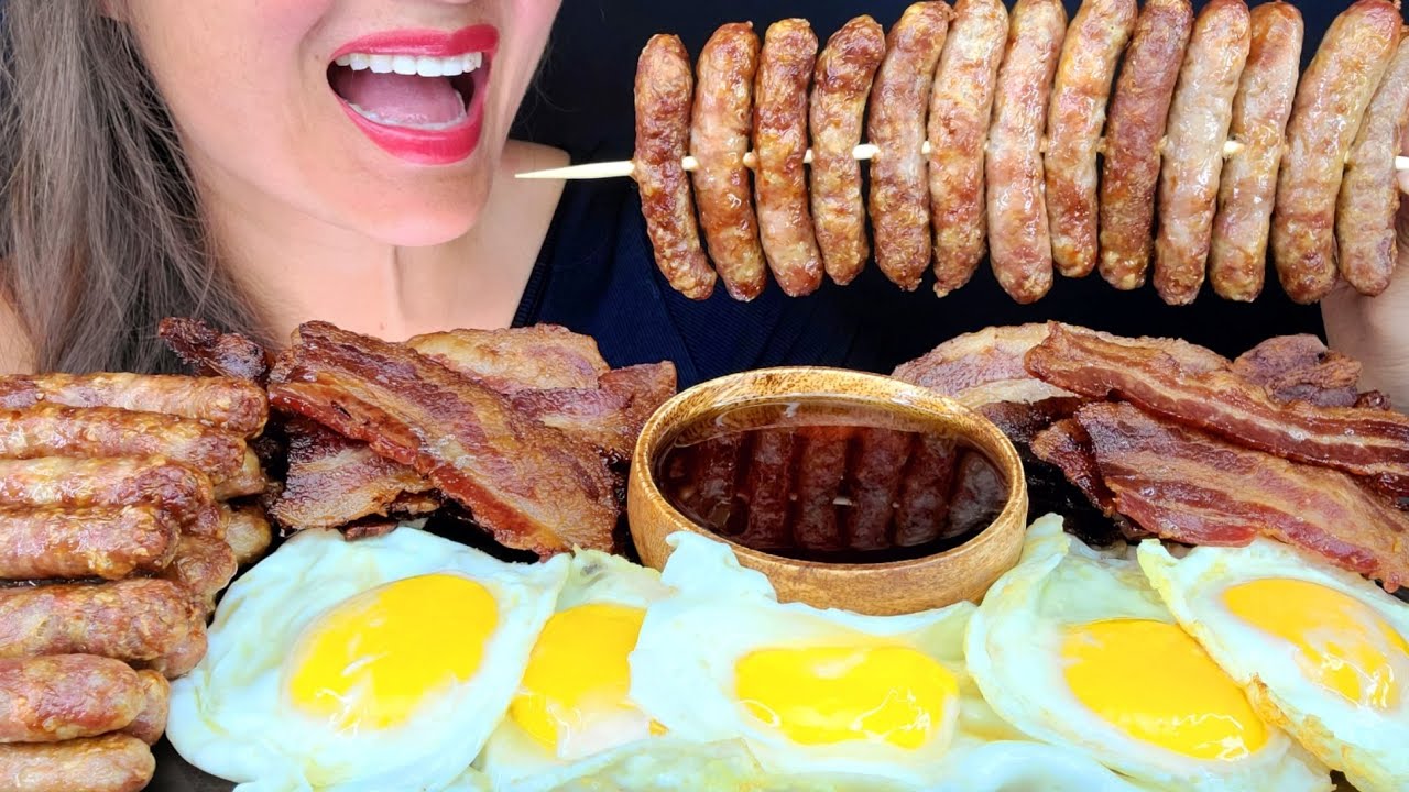 EATING GIANT BREAKFAST!  EGGS BACON SAUSAGES ASMR MUKBANG OMAD EATING NOISES BIG BITES NO TALKING