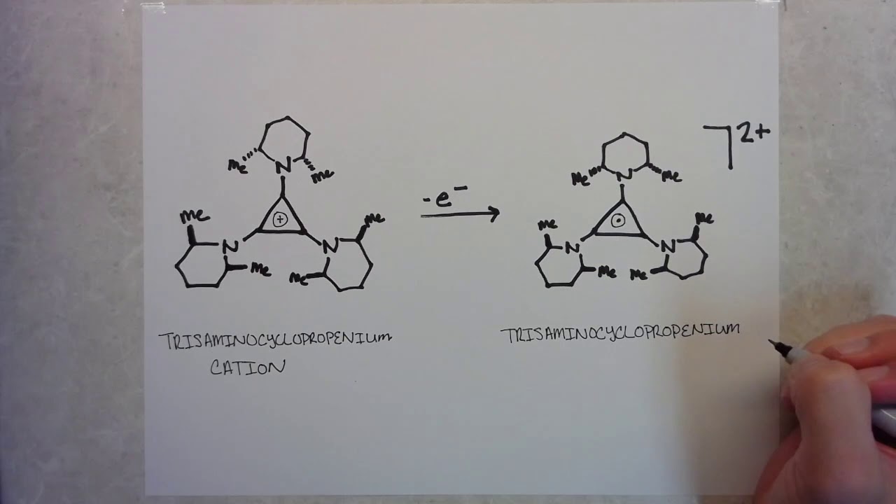 Electrophotocatalytic C-H Oxidation
