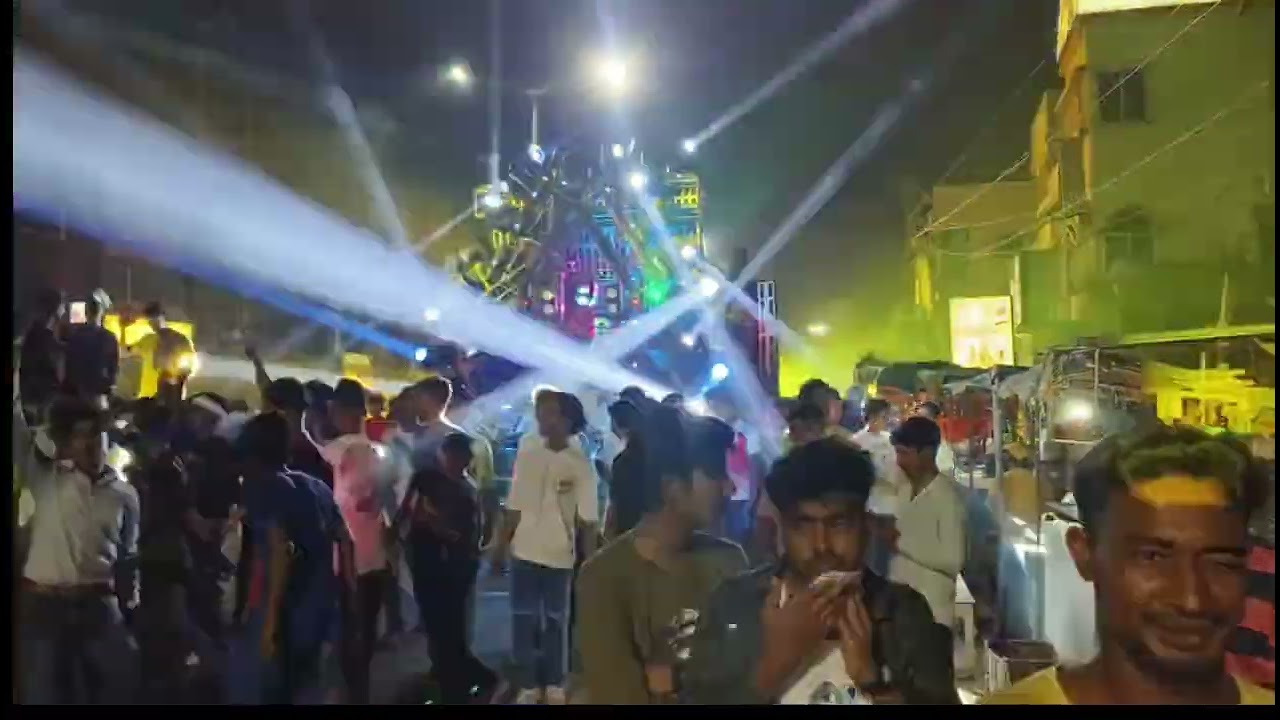Super ফুলী ডাঙায় চাদরে এই বছর কতো গুলো বড়ো বক্স ছিল তারিই একটা ভিডিও কার বস্ক কেমন বাজলো বলো দেখি