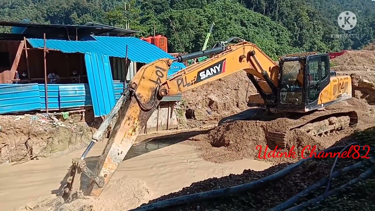 Excavator Menggali Sungai Samping Kantin Dan Kantor GNI Morowali Utara  @Udin Kopasker Channel.