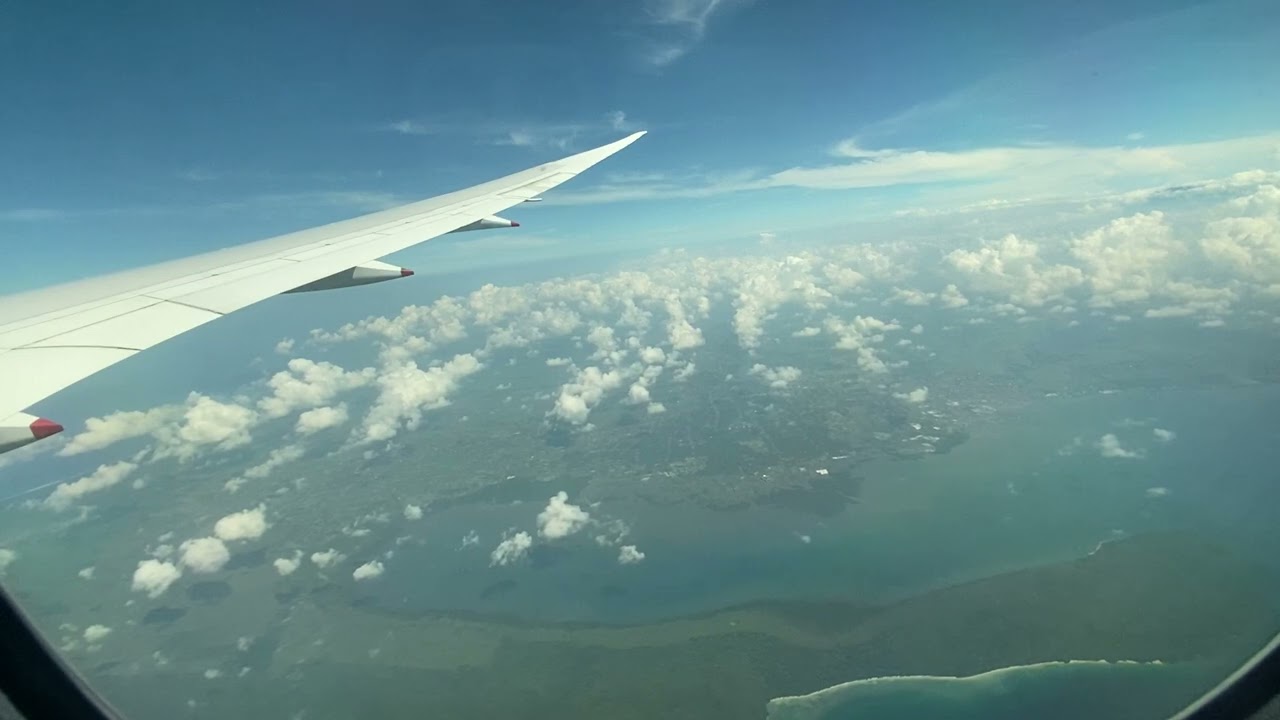 Singapore Airlines BOEING 787-10 9V-SCG: Landing at Denpasar Indonesia(DPS/WADD)