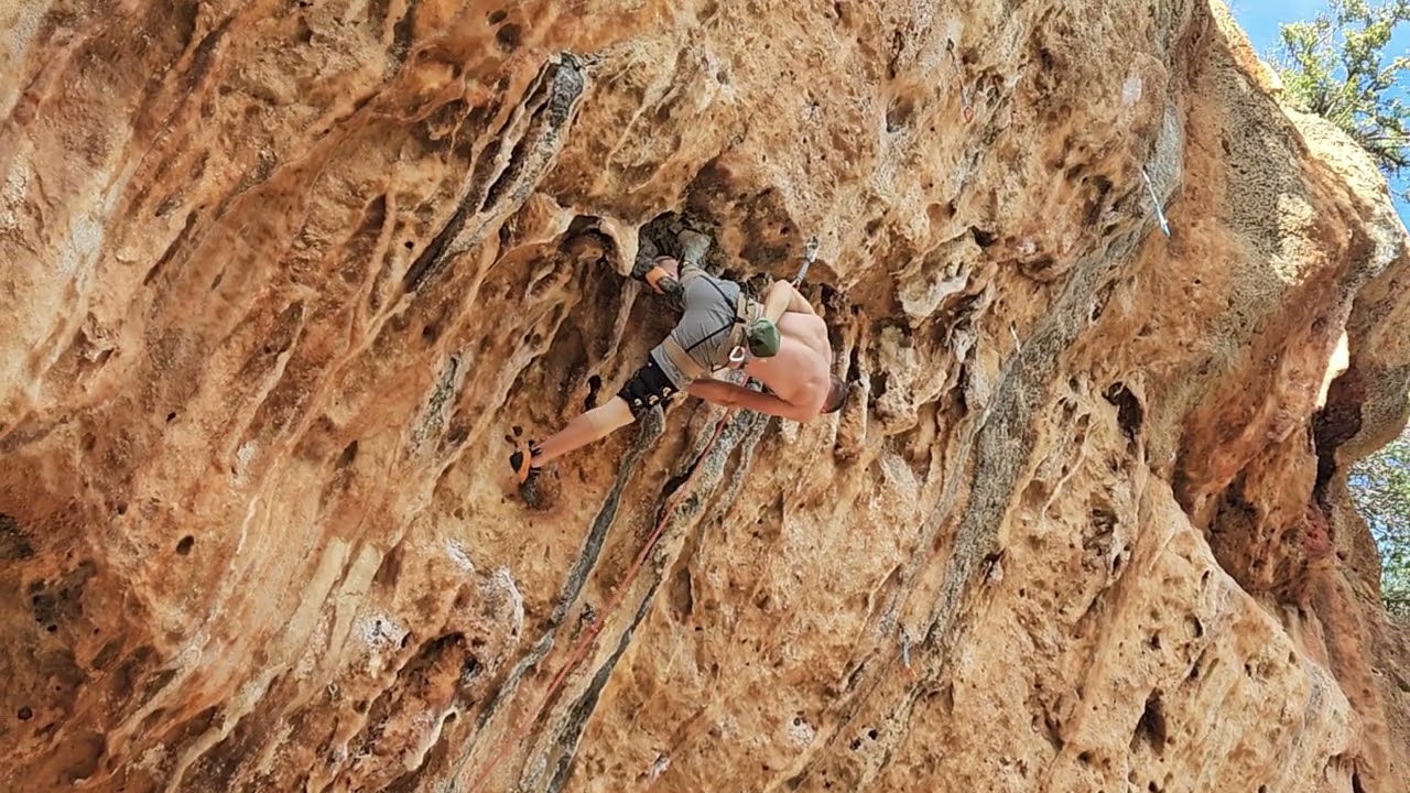 Drakonian Measures 8a, Leonidio, Greece 2025.11