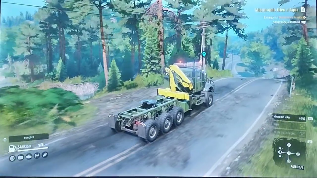 Misturando óleo na água. para entregar no depósito da fábrica, de implemento de combustível.