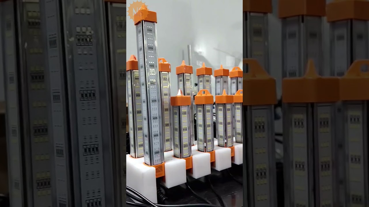Glue encapsulation process # #led #fishinglight #worklight #elevtrical #technology