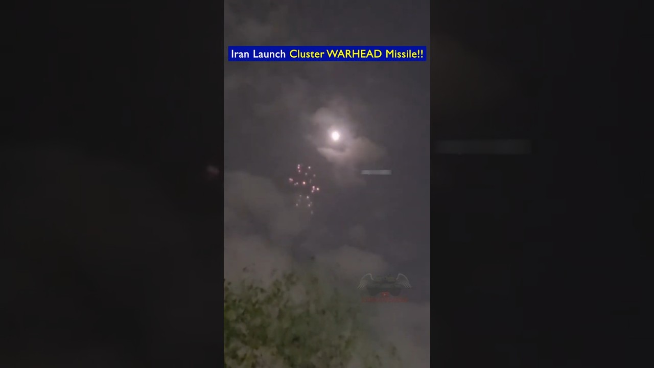 Iranian Khorramshahr Missile Deploys Cluster Warhead Over Central Israel!!