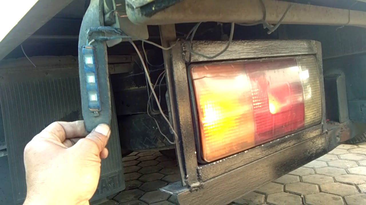 Wow keren,lampu sen ngedip bergantian sama lampu seri
