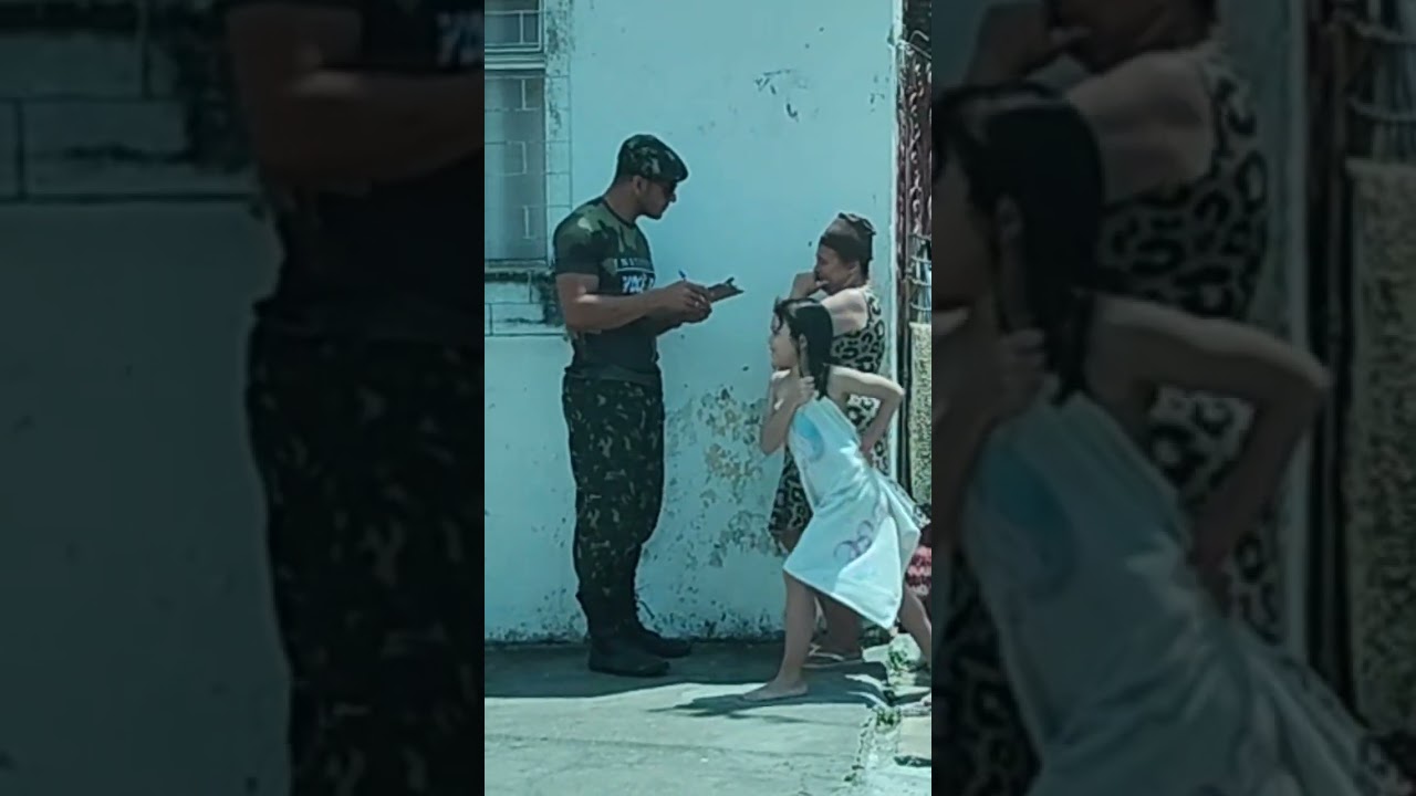 ELA SEM ENTENDER NADA E RINDO DE NERVOSO 🤭