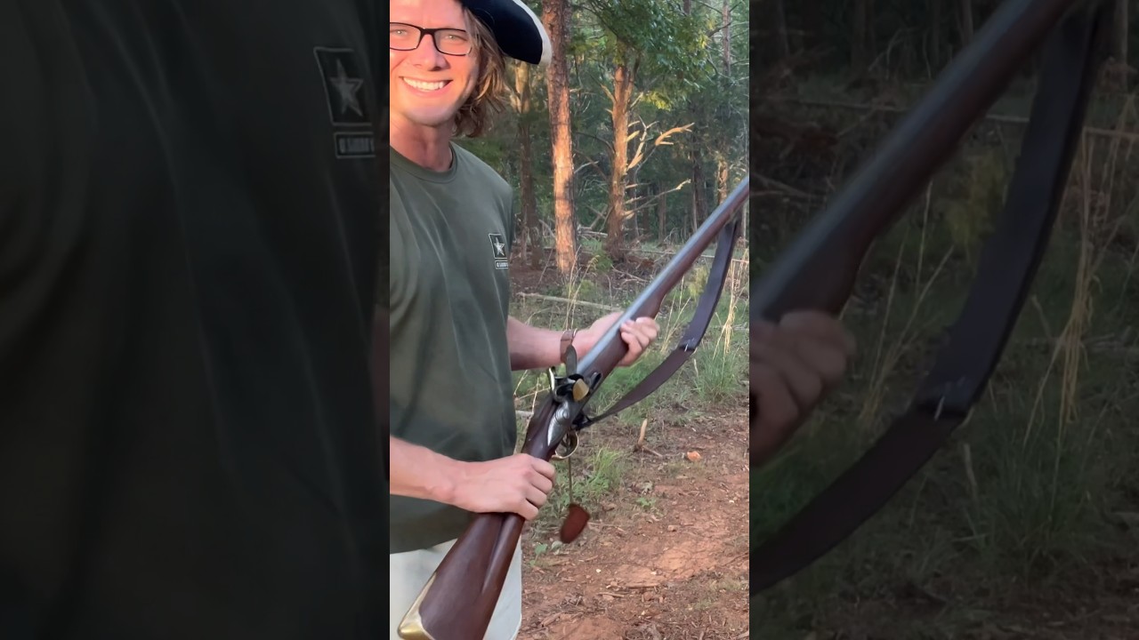Flintlock Musket Fun #flintlock #musket #thepatriot #pedersoli #miroku #charleville #brownbess