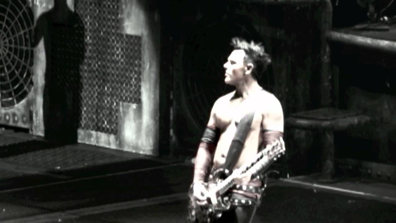 Rammstein Live BERCY 2012 (15mn  de folie)