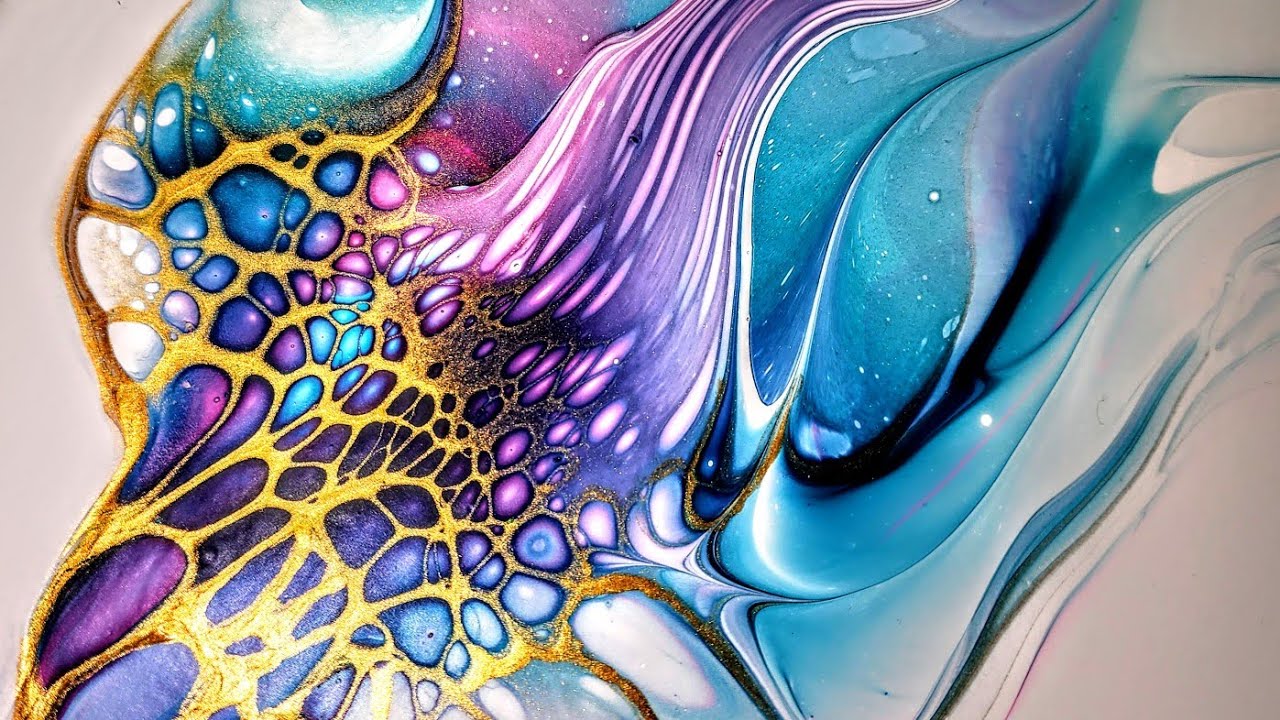 Beautiful Gold Lacing With New Aussie Bloom Recipe 'Evolet' #fluidart #acrylicpouring #bloom bloom