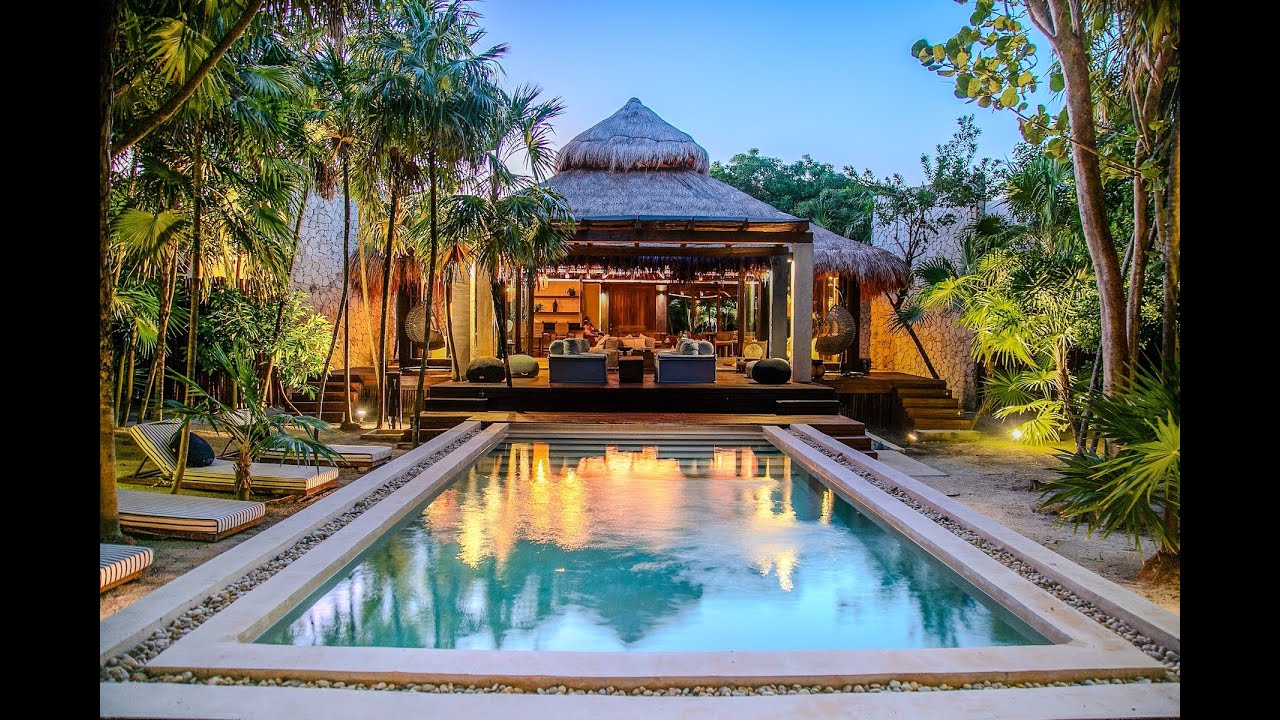SECRET BEACHFRONT RETREAT IN SIAN KAAN