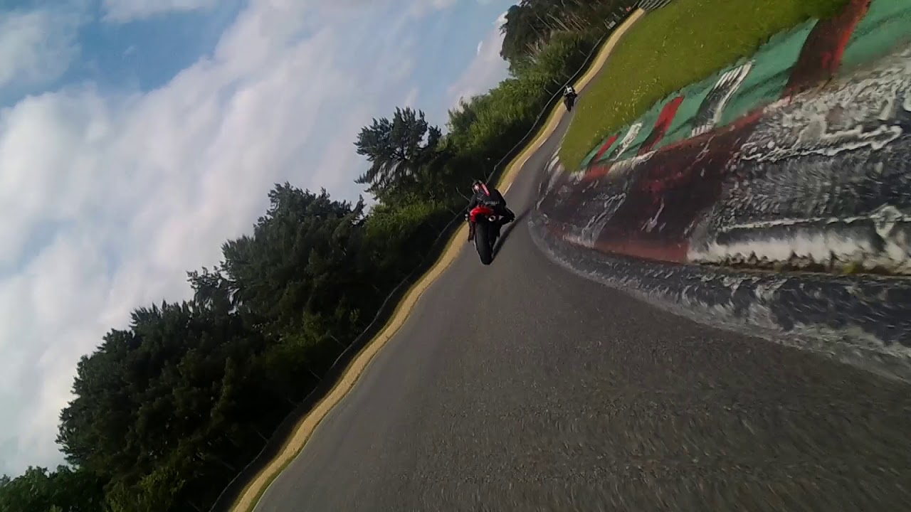 Honda CBR 900 SC28 Fireblade Circuit Zolder Rennstrecke Renntrainng Trackday CBR 900 SC 28 Eifel