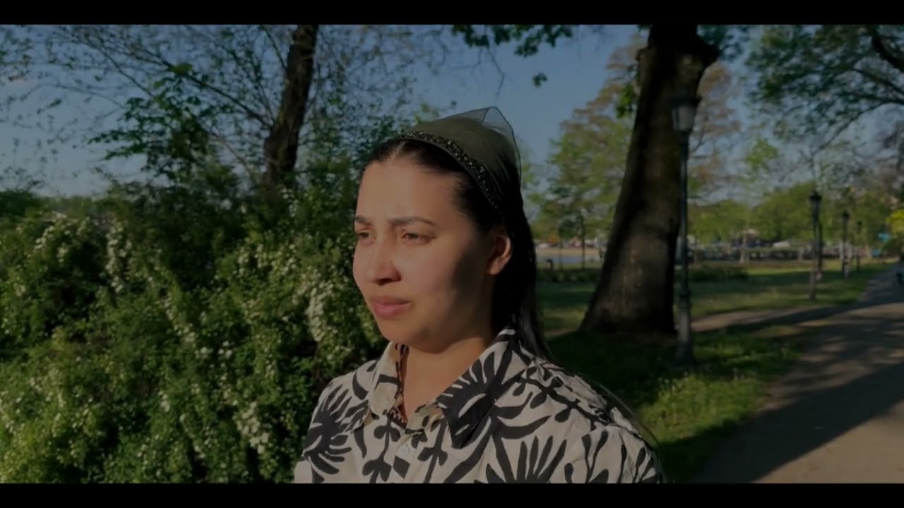 CAND ERAM JOS PRABUSIT - ROXANA CODREANU ( OFFICIAL VIDEO 2025 )