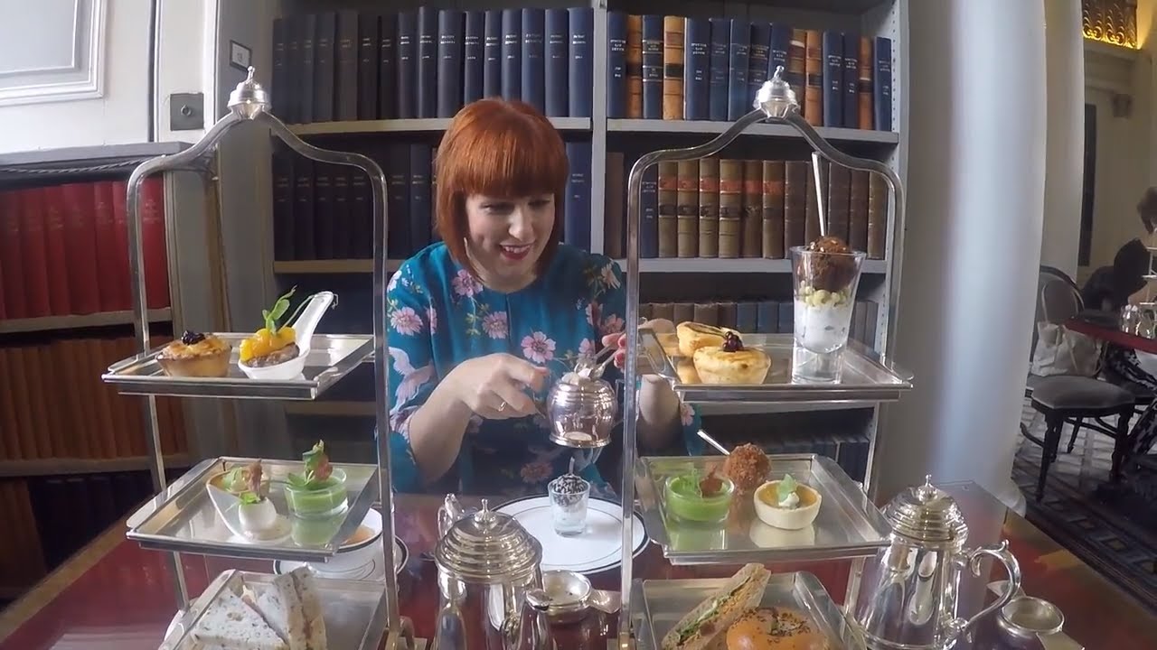 VLOG #6:  Spending a holiday in a Scottish castle