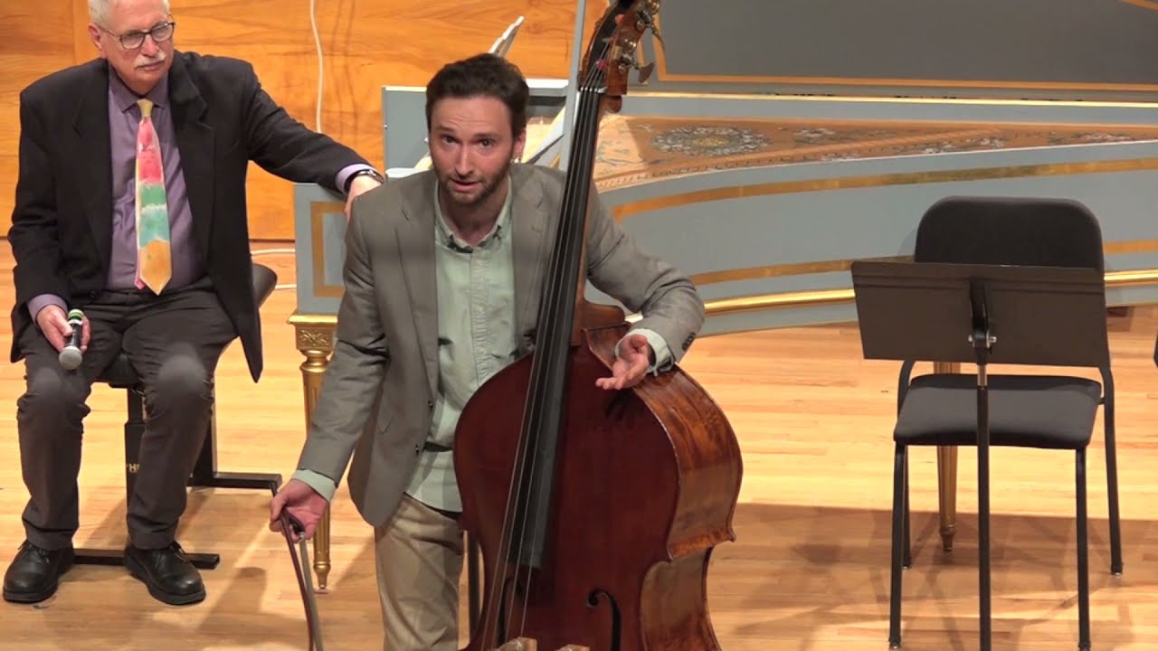 The Baroque Violone vs. the modern Double Bass - Keenan Zach demonstrates chief difference - strings