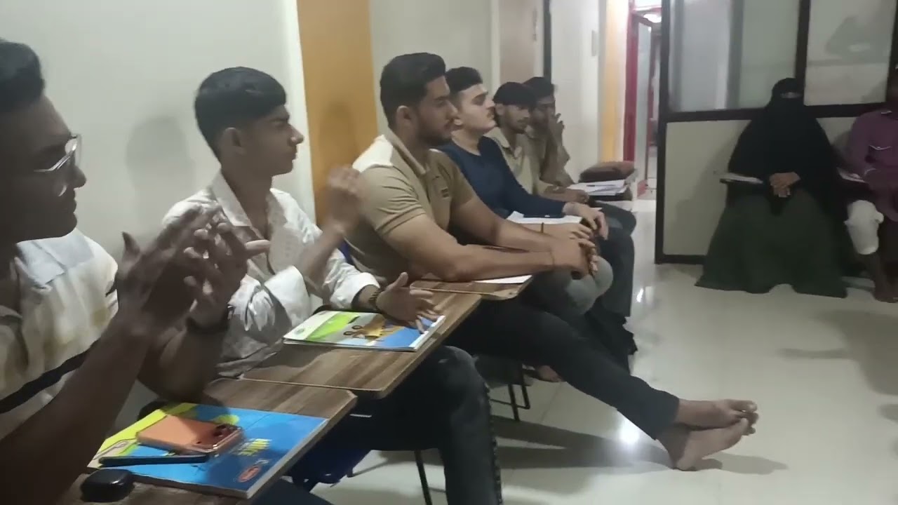 English speaking classes in thane , Mumbai  | debate | 