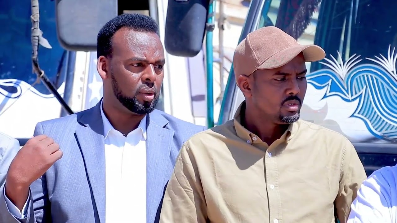 Gudida Abaaraha Gobolka Gabiley oo 300 booyadood oo biyo Ah gaadhsiiyay dadka Abaaruhu saameeyeen
